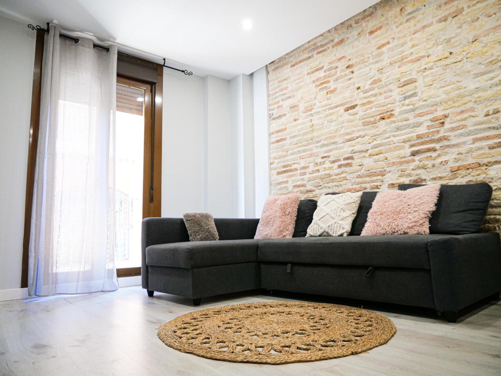 Espacioso En El Centro De Apartment Pamplona
