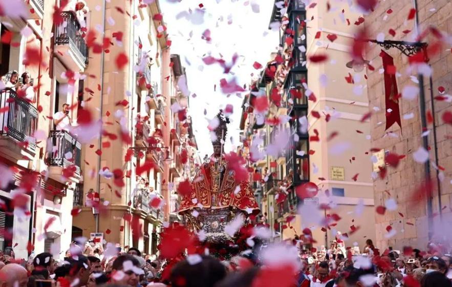 Espacioso En El Centro De Pamplona